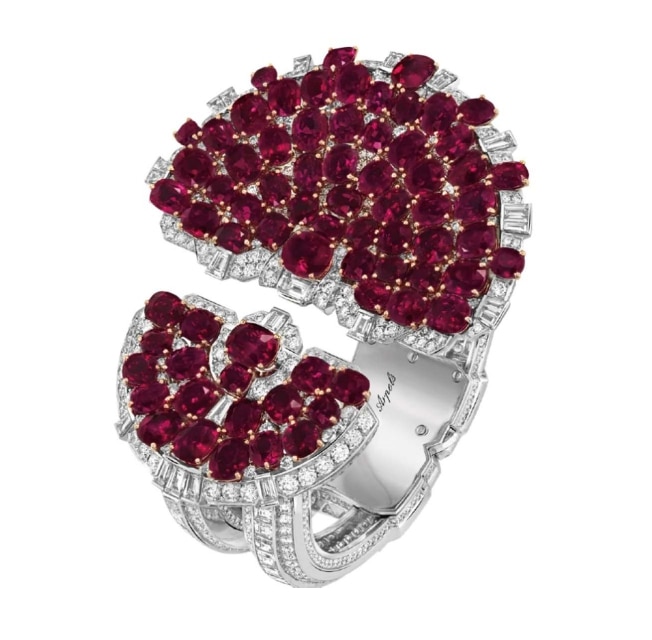 ヴァンドーム広場から捧げる ハイジュエリーへのオマージュ(4)―Van Cleef & Arpels(ヴァン クリーフ&アーペル)