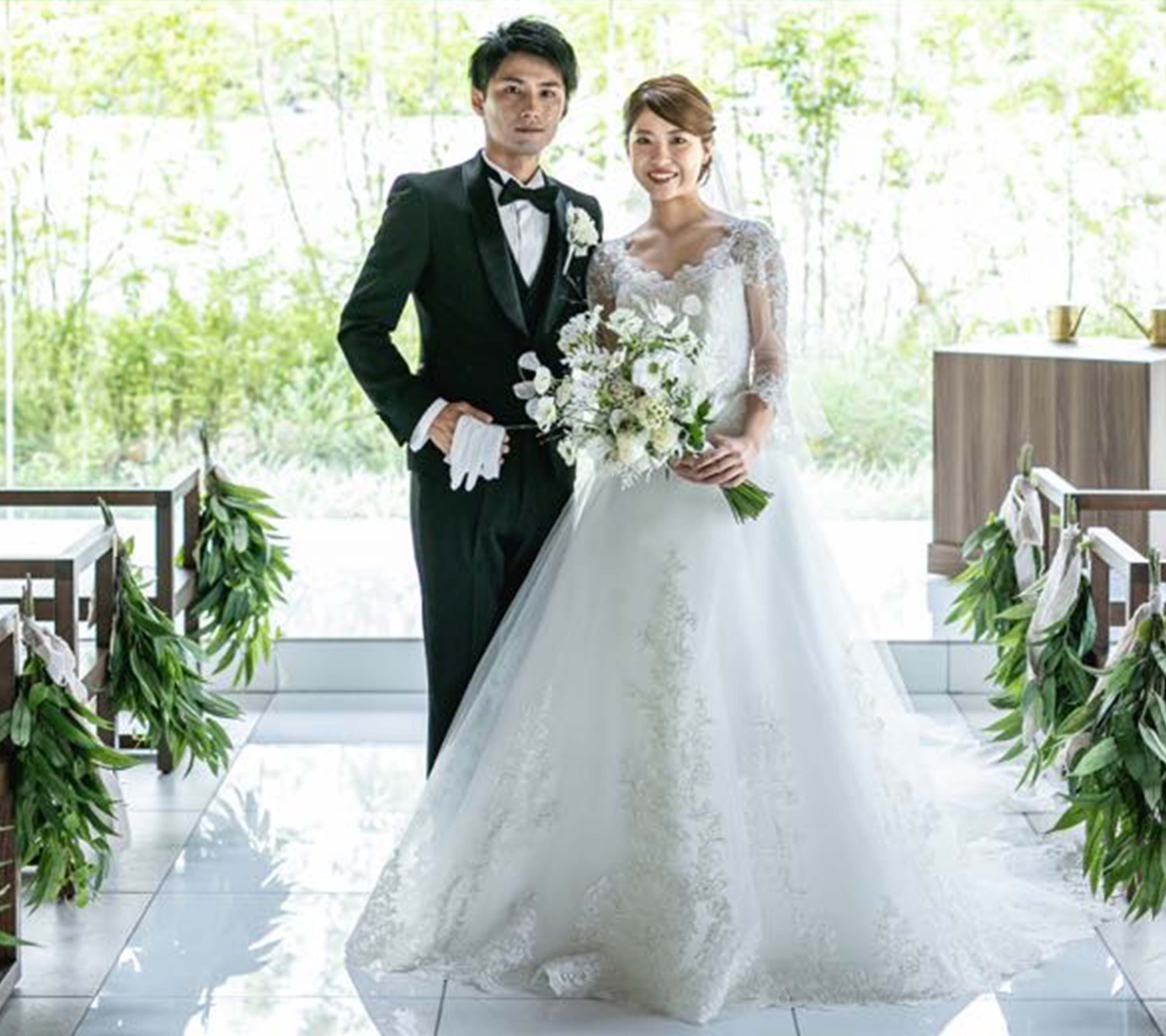 花嫁が大好きなブランド ヴァン クリーフ アーペル のジュエリーがきらめくウエディング